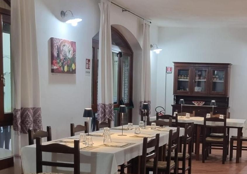 Albergo Diffuso Il Mandorlo Baressa Εξωτερικό φωτογραφία
