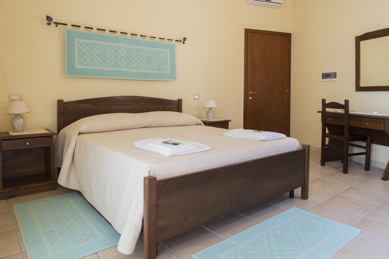Albergo Diffuso Il Mandorlo Baressa Εξωτερικό φωτογραφία
